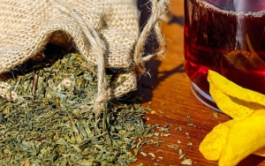 Thailand Tawarkan Pengobatan Herbal Gratis untuk Warganya yang Menderita Long Covid 