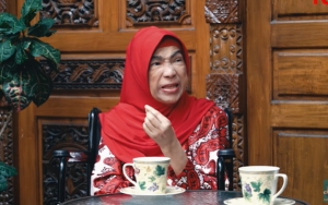 Bantah Minta-minta, Dorce Gamalama Bongkar Nominal Bantuan dari Jokowi dan Megawati
