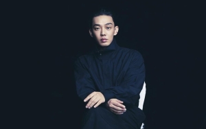 Yoo Ah In Dirumorkan Gay, YouTuber Ini Ungkap Identitas Pria 'Teman Dekatnya'