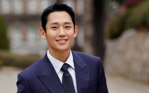 Jung Hae In Tak Berhenti Ngakak di Lokasi 'Snowdrop', Pemicunya Tak Terduga