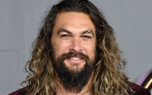 Jason Momoa Bintang 'Aquaman' Kepergok Tidur Di Mobil Van Usai Cerai Dari Istri