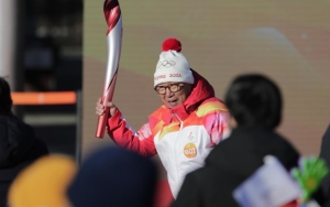 Obor Estafet Olimpiade Beijing 2022 yang Dipersingkat Dimulai, Eks Speedkater Jadi Pembawa Nyala Api