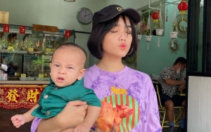 Gala Ponakan Kesayangan Fuji Tidur Mangap, Wajah Ganteng Damagenya Bukan Main