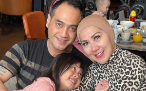 Venna Melinda-Ferry Irawan Makin Mesra, Keberadaan Vania Ramai Dipertanyakan
