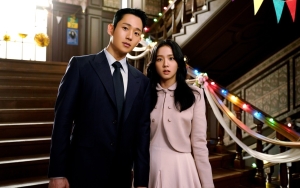 Jung Hae In Mendadak Peluk Jisoo BLACKPINK di Lokasi 'Snowdrop' Jadi Sorotan