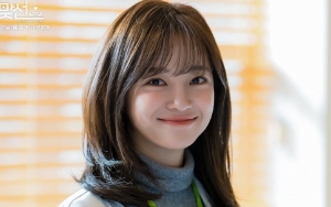 Kim Sejeong Tampil Glamor Saat Pergi Kencan Buta, Produser 'Business Proposal' Bocorkan Hal Ini
