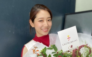 Bumil Makin Glowing, Park Shin Hye Ikut 'Tantang' Tiongkok Lewat Postingan Baru?