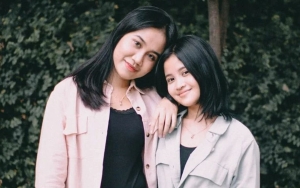 Kiss Awards 2022: Mayang dan Chika Pamer Momen di Belakang Panggung, Kostum Ikut Disorot