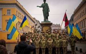 Ukraina Gelar 'Unity Day' Untuk Bersatu Melawan Ketakutan Akan Invasi Rusia