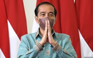 Jokowi Minta Vaksinasi COVID-19 Dipercepat dan Terapkan Prokes, Sebut Bisa Segera Masuk Endemi