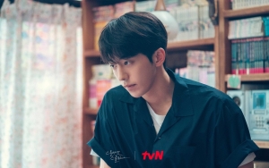 Nam Joo Hyuk Terjebak Di Antara Dua Cewek Cantik 'Twenty Five, Twenty One'