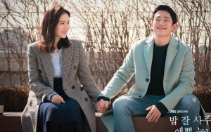 'Something in the Rain' Dibintangi Jung Hae In dan Son Ye Jin Diremake Versi India