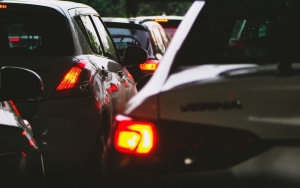 Long Weekend Isra Miraj, Lalin Macet Parah Hingga Waktu Tempuh Puncak-Jakarta Capai 17 Jam