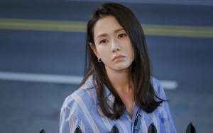 Jelang Nikah, Son Ye Jin Syuting 'Thirty Nine' Sampai Malam Bikin Fans Khawatir