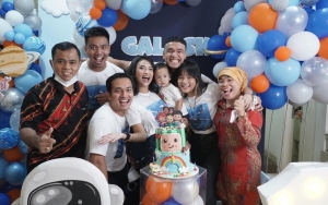 Fadly Faisal Tahan Tangis Lihat Foto Vanessa Angel-Bibi Andriansyah dan Ungkap Harapan Untuk Gala