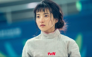 Akting Nangis Kim Tae Ri di 'Twenty-Five, Twenty-One' Jadi Perbincangan Hangat, Pemirsa Ikut Ambyar