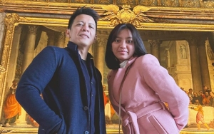 Panik Cari Sang Putri, Wajah Kinclong Ariel Lebih Bikin Salfok