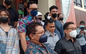 Kuasa Hukum Haji Faisal Ungkap Sosok yang Sebut Fuji 'Pelakor' Bakal Kena Somasi, Siapa? 