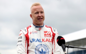 Tak Hanya Para Oligarki, Pembalap F1 Rusia Ikut Terimbas Sanksi Uni Eropa Alami Pemutusan Kontrak