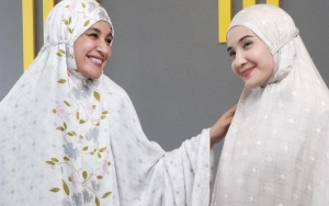 Shireen Sungkar Girang Kolab Fashion Bareng Kakak