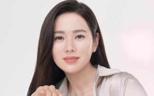 Calon Manten Son Ye Jin Rilis Foto Brand Gaun Pernikahan Pancarkan Aura Bahagia