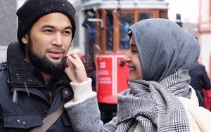  Shireen Sungkar Geli Dipandang Teuku Wisnu Seperti Ini