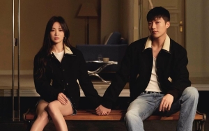 Potret Ceria Song Hye Kyo Cs Kunjungi Jang Ki Yong Saat Wamil Curi Fokus