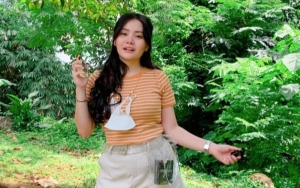 Jadi Nyonya Steno Ricardo, Eks Babysitter Mawar AFI Kepergok Nyapu Kontrakan Seorang Diri Tanpa ART