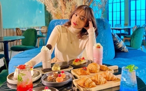 Fuji Cuek Dikritik Pamer 'Tali Daleman', Gaya Berhijab Bak 'Tampar' Komentar Julid
