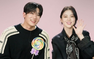Hyungsik - Han So Hee Uwu Banget di Still Cut 'Soundtrack #1', Hubungan di Lokasi Syuting Terungkap