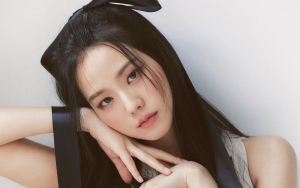 Kecantikan Jisoo BLACKPINK Bak Boneka Hidup di Pemotretan Majalah Tuai Sorotan
