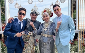 Kangen Verrell Bramasta dan Vania, Venna Melinda Minta Doa Bakal Umrah Bareng Suami dan Anak