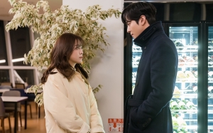 Pacar Sempurna, Perilaku Ahn Hyo Seop Buat Teman Kim Sejeong Melongo di 'Business Proposal'