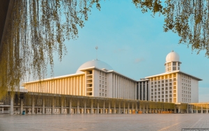 Jelang Ramadhan Masjid Istiqlal Akan Disterilisasi, PKL Direlokasi ke Lokasi Binaan Pemerintah