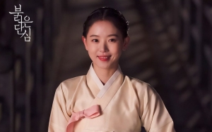 Kang Han Na Jadi Bangsawan Elegan di 'Red Single Heart', Begini 7 Potret Anggunnya Pakai Hanbok