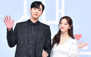 Ahn Hyo Seop Sebut Kim Sejeong Tipe Workaholic Usai Kerja Bareng di 'Business Proposal'