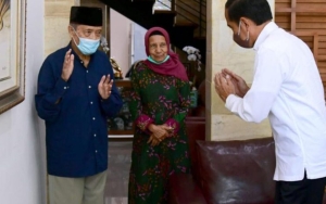 Dijenguk Jokowi Usai Sempat Alami Serangan Jantung Ringan, Buya Syafii Mengaku Masih Lemas
