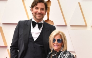Piala Oscar 2022: Intip Momen Manis Bradley Cooper Hadir Bareng Sang Ibunda