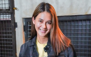 Paula Verhoeven Salfok ke Model Lain Saat Pamer Backstage di Arab Fashion Week, Ada Apa?