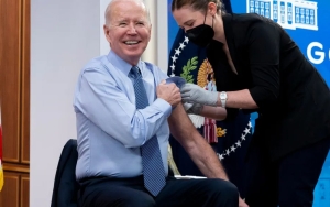 Presiden AS Tertua, Joe Biden Terima Suntikan Dosis Keempat Vaksin COVID-19