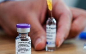DPR RI Heran Harga Vaksin COVID-19 Bio Farma Lebih Mahal Dibanding Pfizer, Ini Kata Kemenkes
