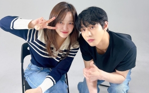 Penuhi Janji Rating, Ahn Hyo Seop dan Kim Sejeong Romantis Duet OST 'Business Proposal'