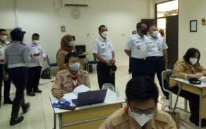 DKI Jakarta Kembali Gelar PTM 100 Persen, Sekolah Harus Tutup 14 Hari Jika Temukan Ini