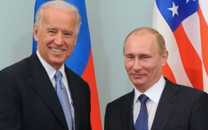 Joe Biden Sebut Presiden Putin Penjahat Perang Terkait Kekejaman di Bucha