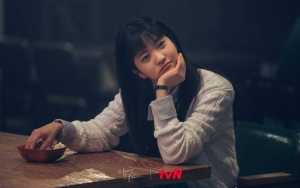 Kim Tae Ri Rasa Bintangi 'Twenty-Five, Twenty-One' Lebih Sulit dari 'Mr. Sunshine', Kok Bisa?