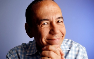 Komedian Gilbert Gottfried Meninggal Dunia Usai Lama Sakit