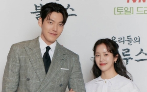 Siap Bikin Baper di Episode Baru, 'Our Blues' Rilis Poster Romantis Kim Woo Bin dan Han Ji Min