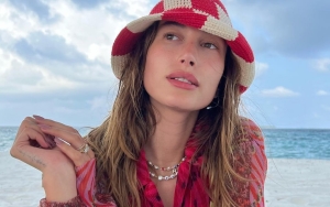 Hailey Baldwin 'Muak' Selena Gomez Terus Diseret Ke Kehidupan Pribadinya, Beri Peringatan Ini