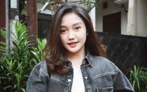 Chandrika Chika Dikritik 'Kasar' Ke Rafathar, 7 Potret Ini Buktikan Jago Momong Anak