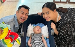 Begini Tingkah Anteng Rayyanza di Pangkuan Nagita Slavina Saat Ikut Pengajian, Gemas Banget!